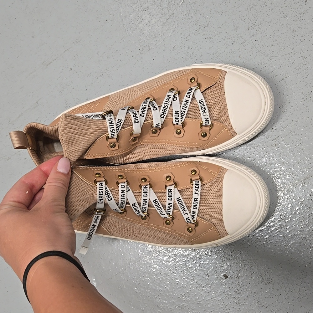 Christian Dior sneaker size US9